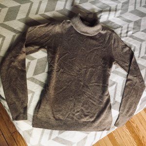 Classic Cashmere Turtleneck Sweater